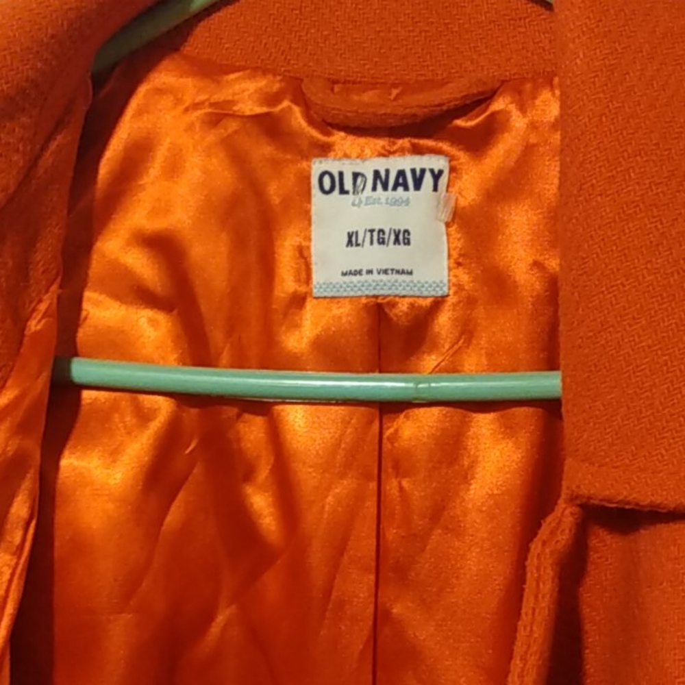Coat - Picture 4 of 4
